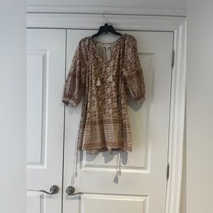 Puffy sleeve dress. 100% cotton.